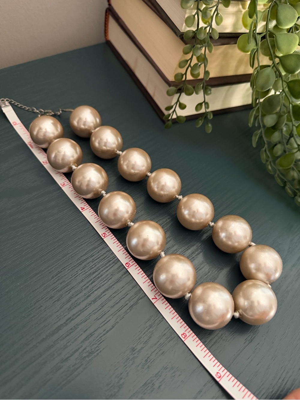 Chunky Faux Pearl Statement Necklace - Picture 5 of 5